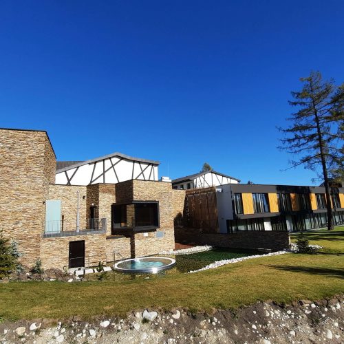 Hotel Hills (2)